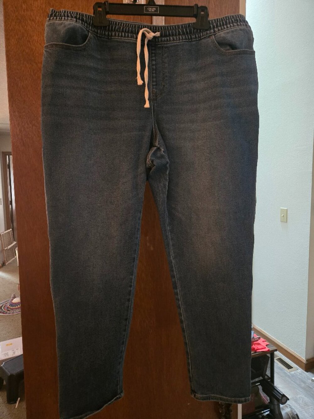 Lane Bryant elastic waist jeans 18